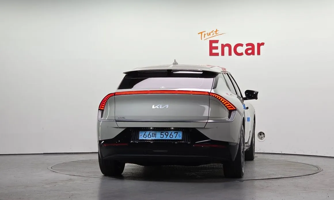 Kia EV6 — фото 4