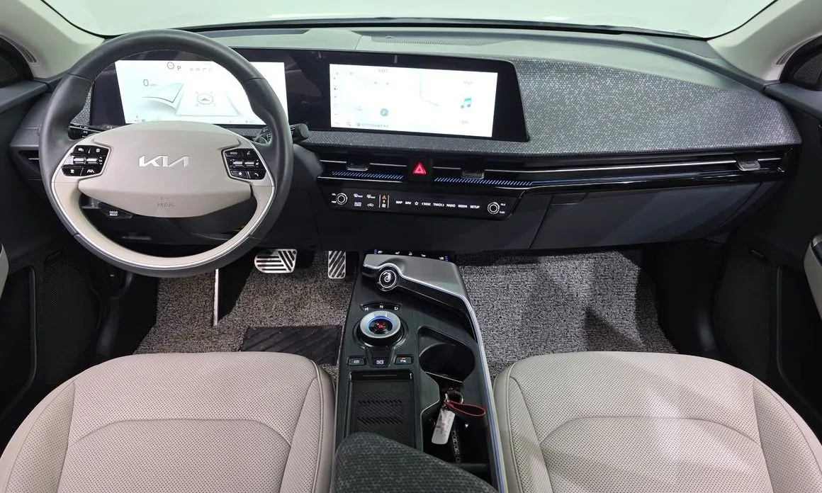 Kia EV6 — фото 9