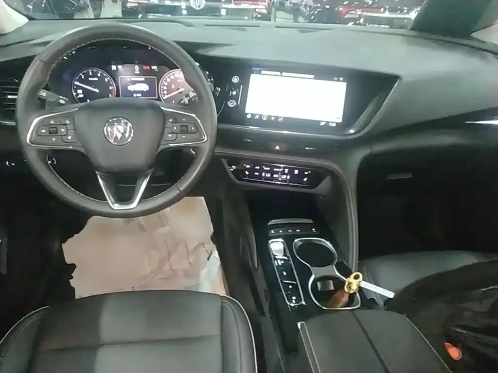 Buick Envision Plus — фото 3