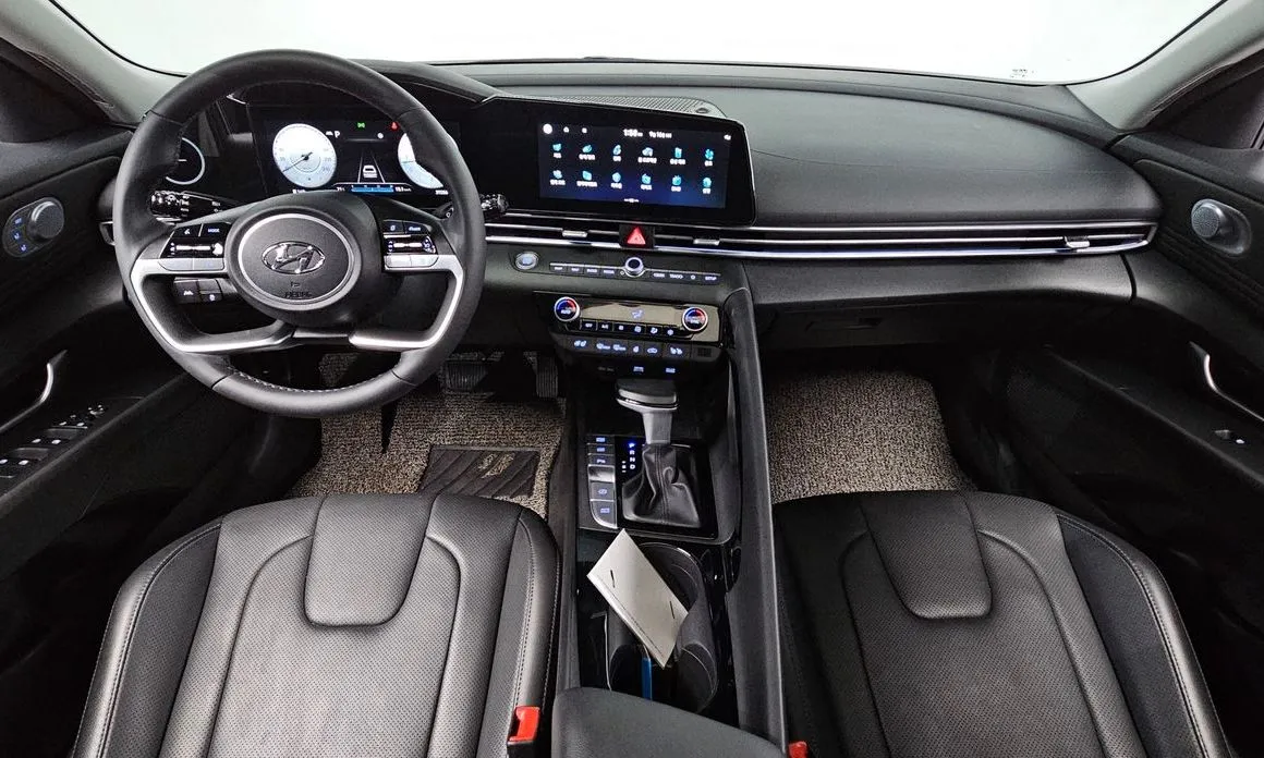 Hyundai AVANTE — фото 9