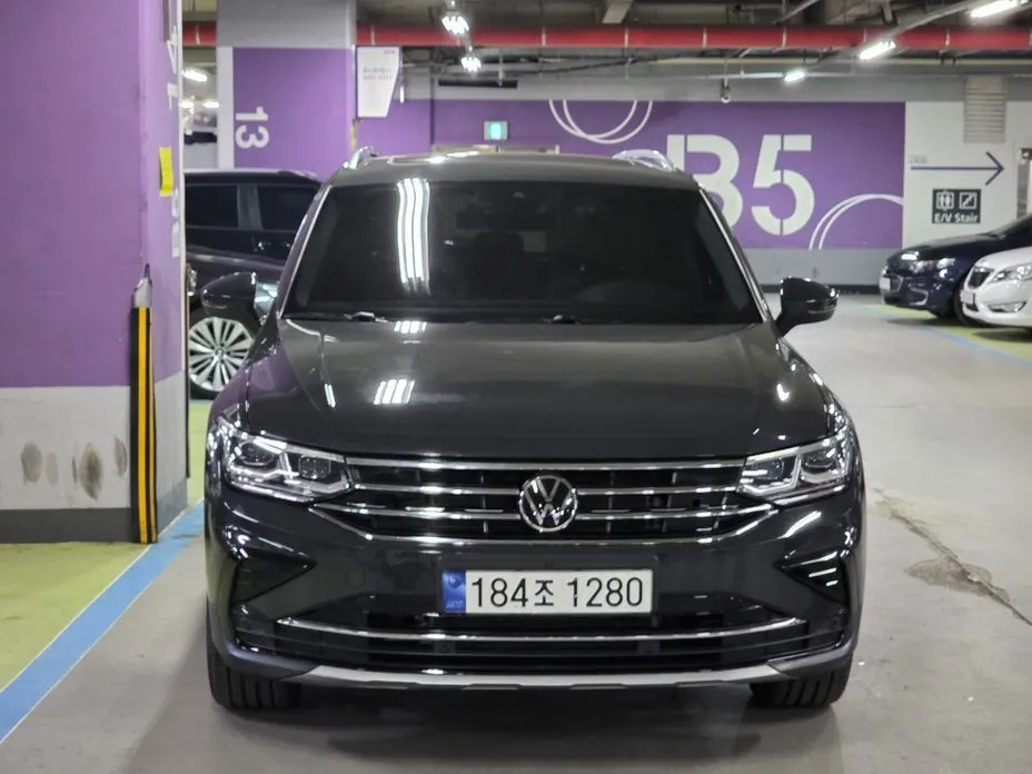 Volkswagen Tiguan — фото 1