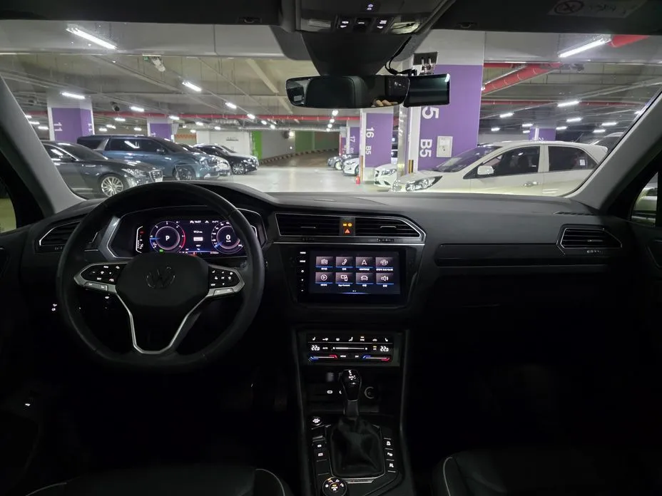 Volkswagen Tiguan — фото 3