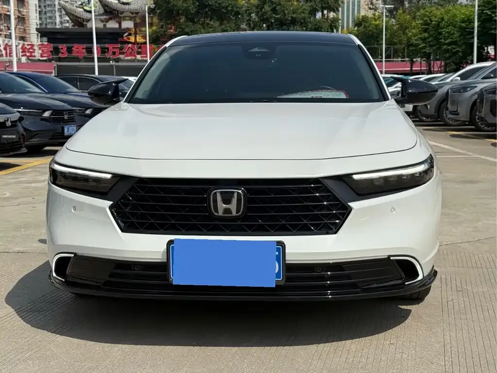 Honda Accord — фото 3