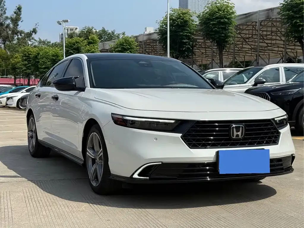 Honda Accord — фото 5