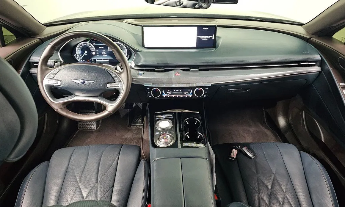 Genesis G80 — фото 10