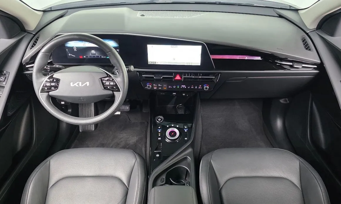 Kia Niro — фото 10