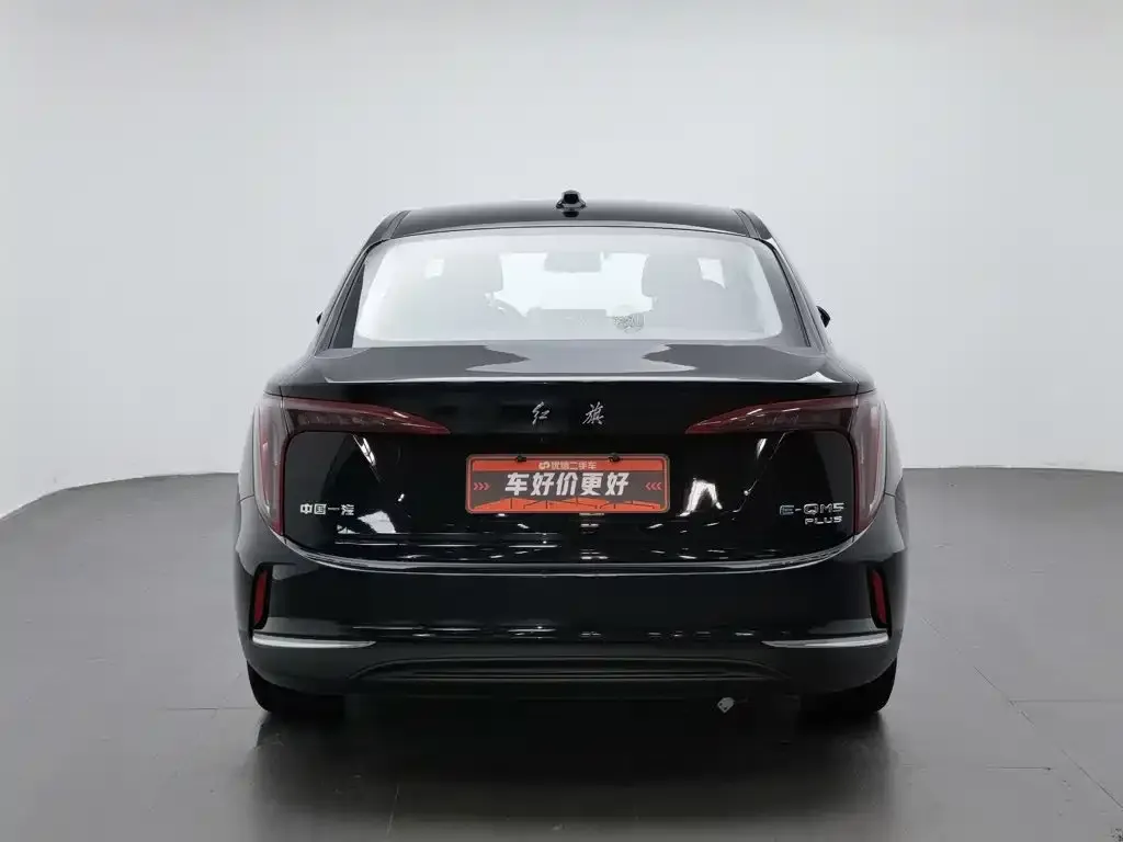 Hongqi E-QM5 — фото 2