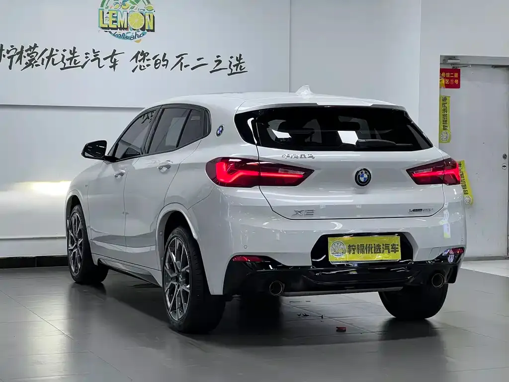 BMW X2 — фото 10