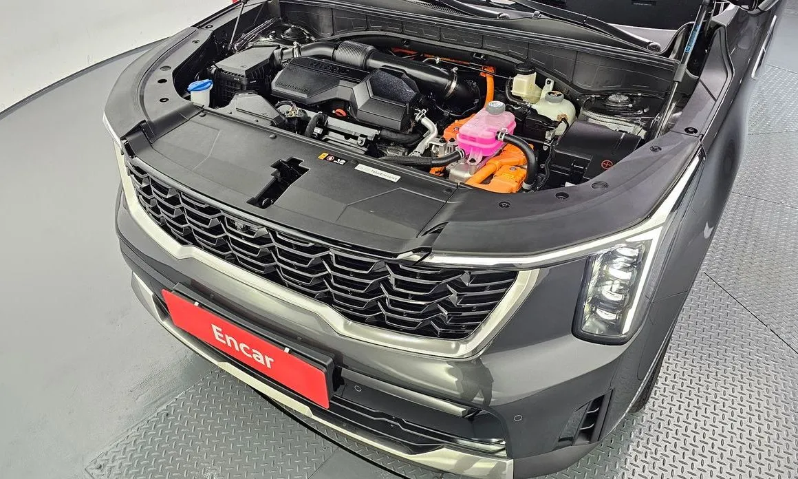 Kia Sorento — фото 7