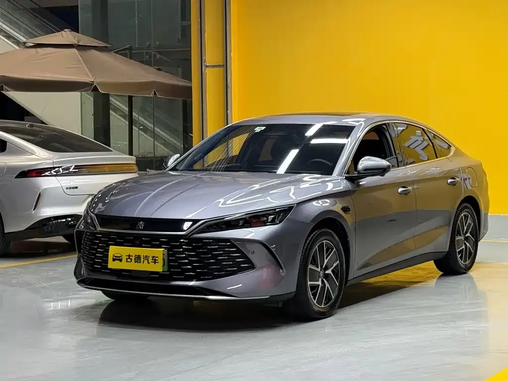 BYD Qin L — фото 1