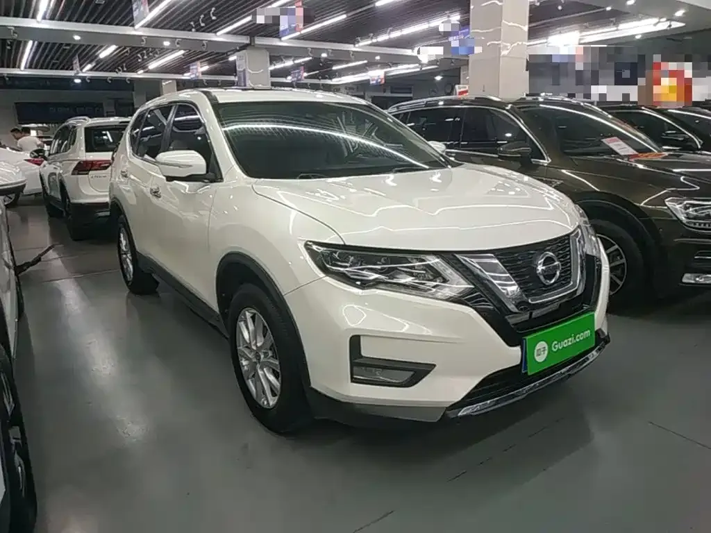 Nissan X-Trail — фото 4