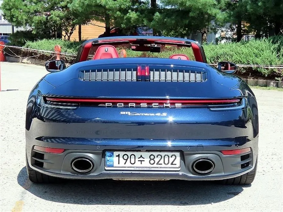 Porsche 911 — фото 10