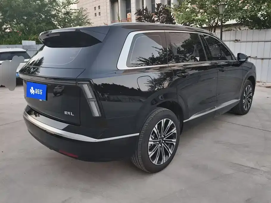Wuling Xingguang L — фото 3