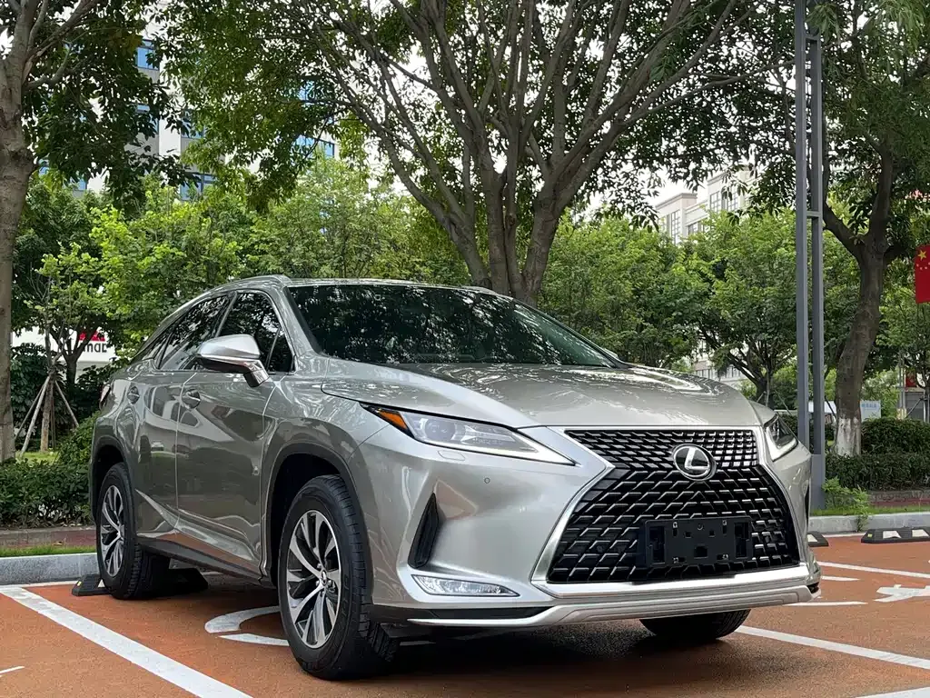 Lexus RX — фото 4