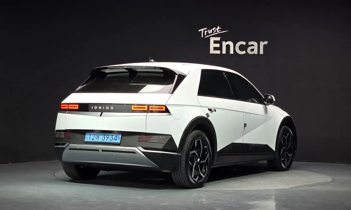 Hyundai Ioniq5 — фото 2