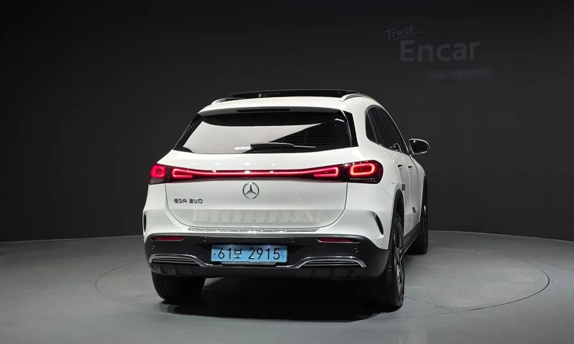 Mercedes-Benz EQA — фото 4