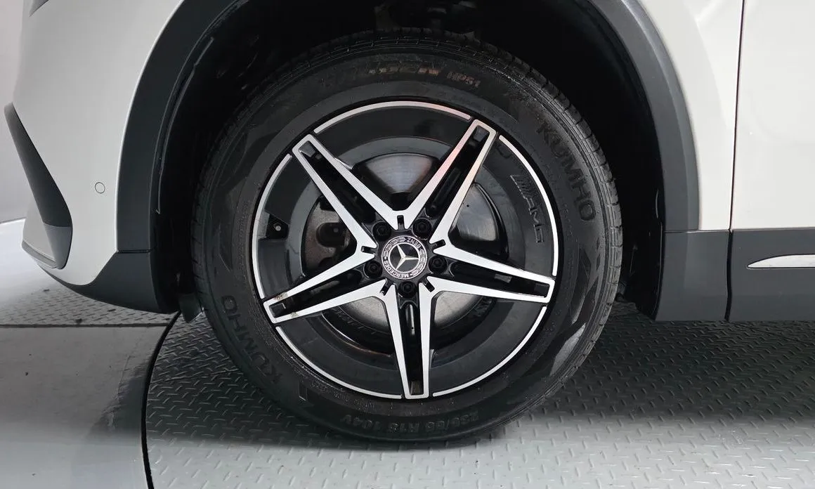 Mercedes-Benz EQA — фото 10