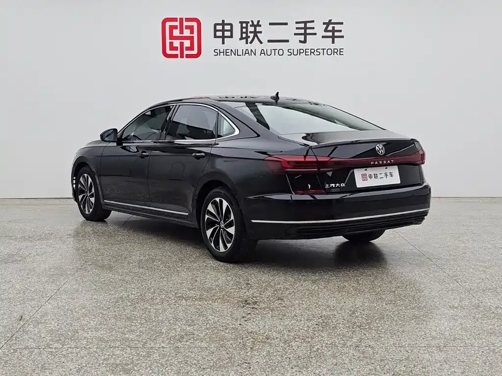 Volkswagen Passat — фото 8