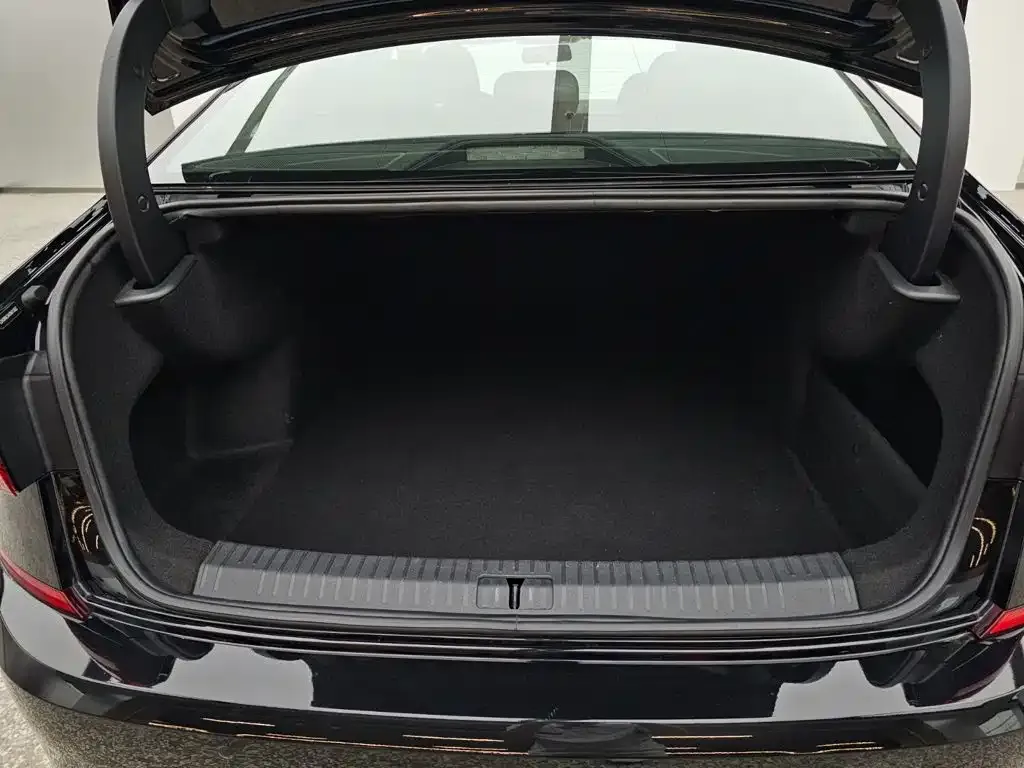 Volkswagen Passat — фото 9