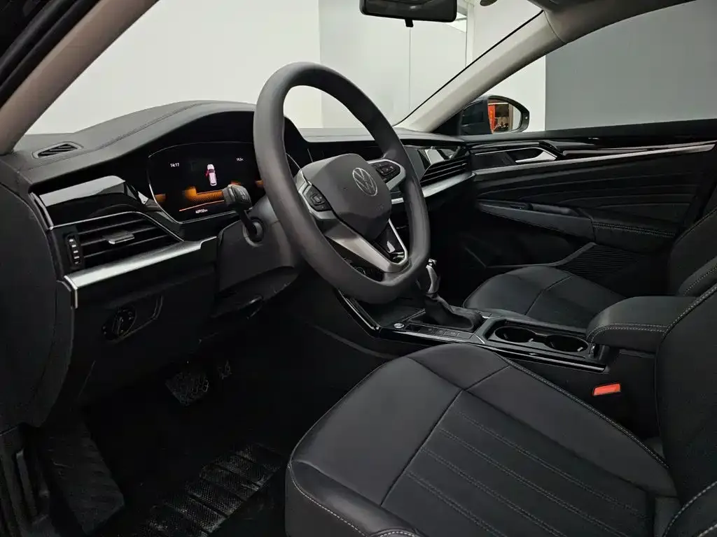 Volkswagen Passat — фото 6