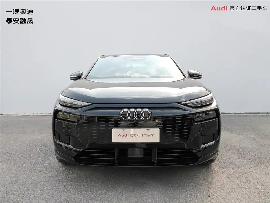 Audi Q6L e-tron — фото 6