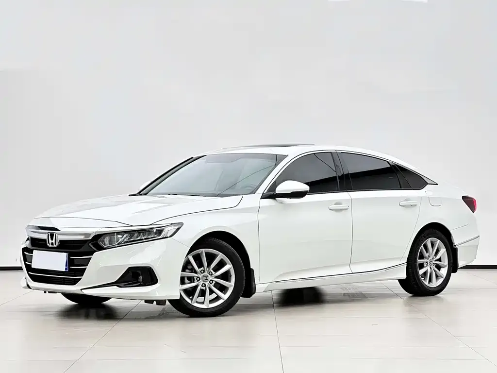 Honda Accord — фото 1