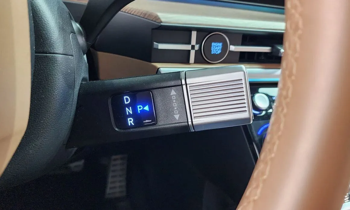 Hyundai Santafe — фото 8