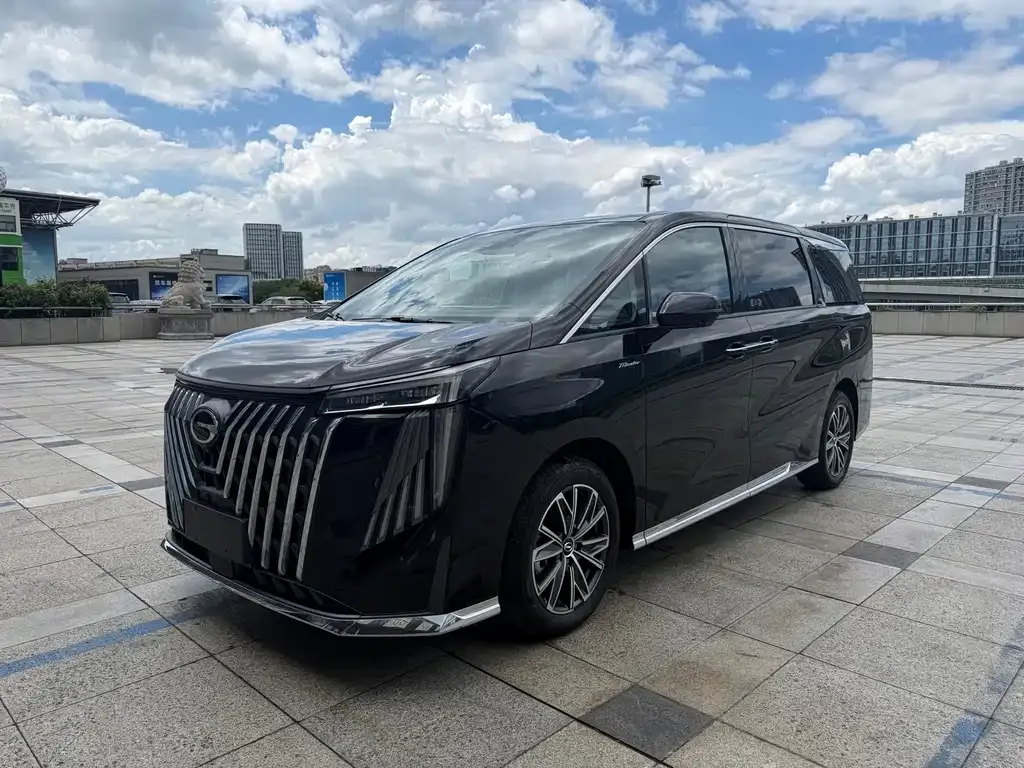 GAC Motor Trumpchi M8 — фото 1