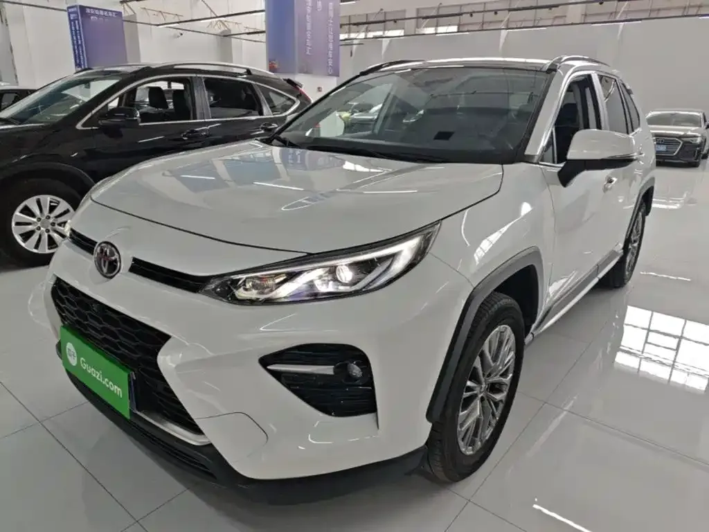 Toyota Wildlander — фото 1