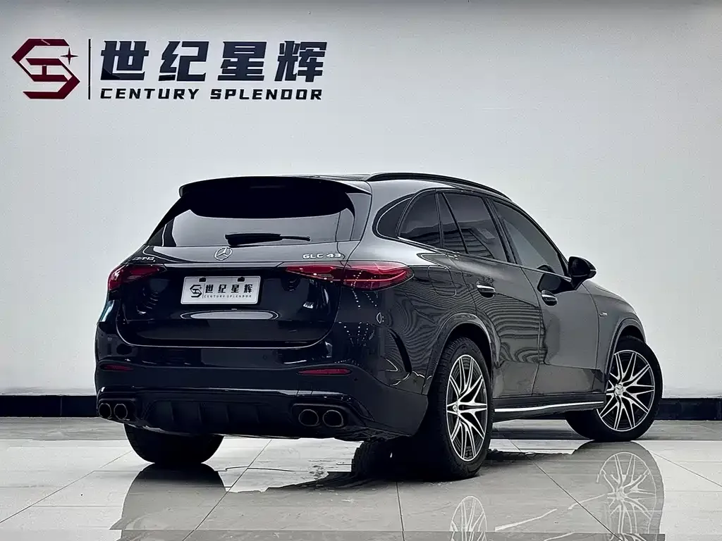 Mercedes-Benz GLC AMG — фото 10