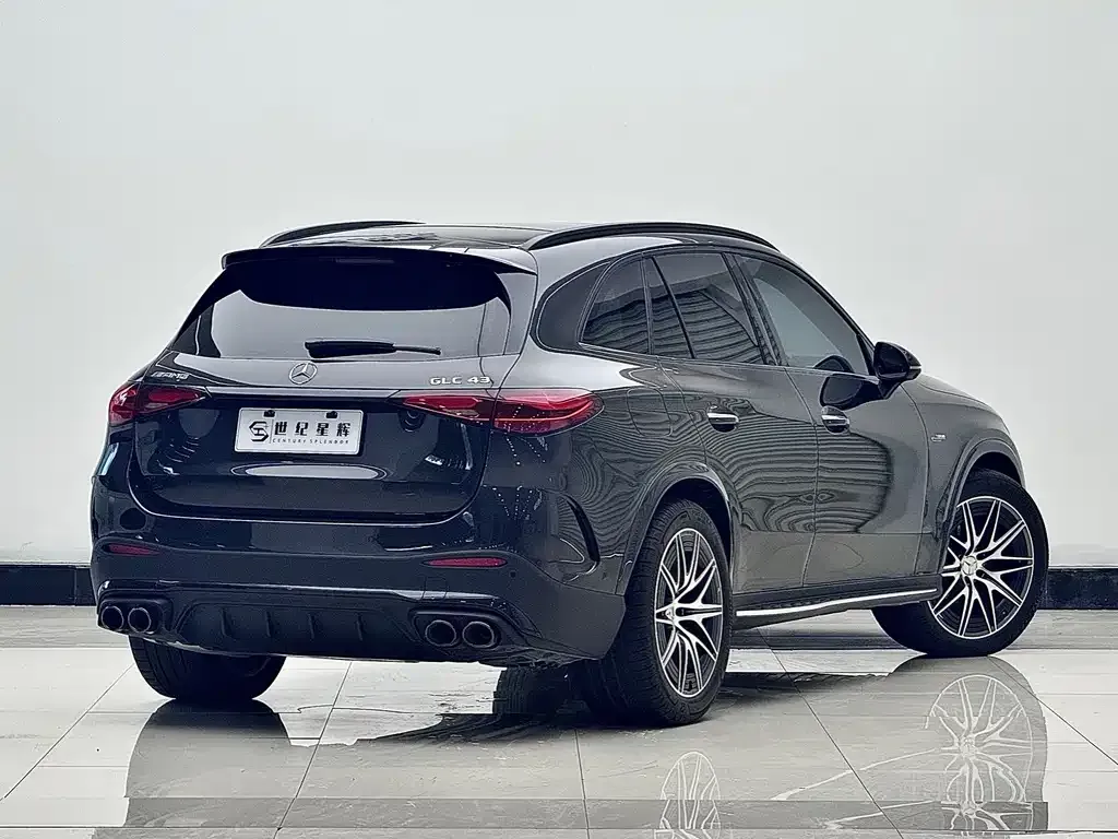 Mercedes-Benz GLC AMG — фото 6