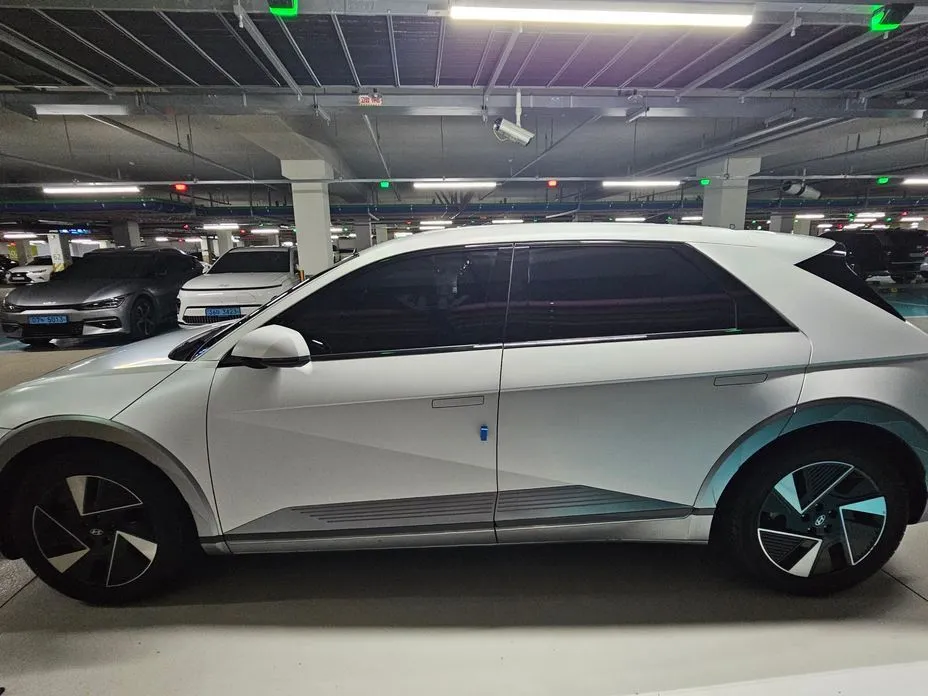 Hyundai Ioniq5 — фото 8