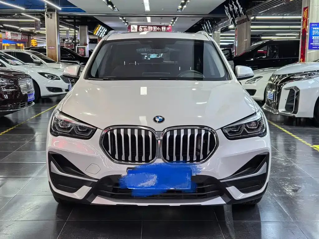 BMW X1 — фото 3