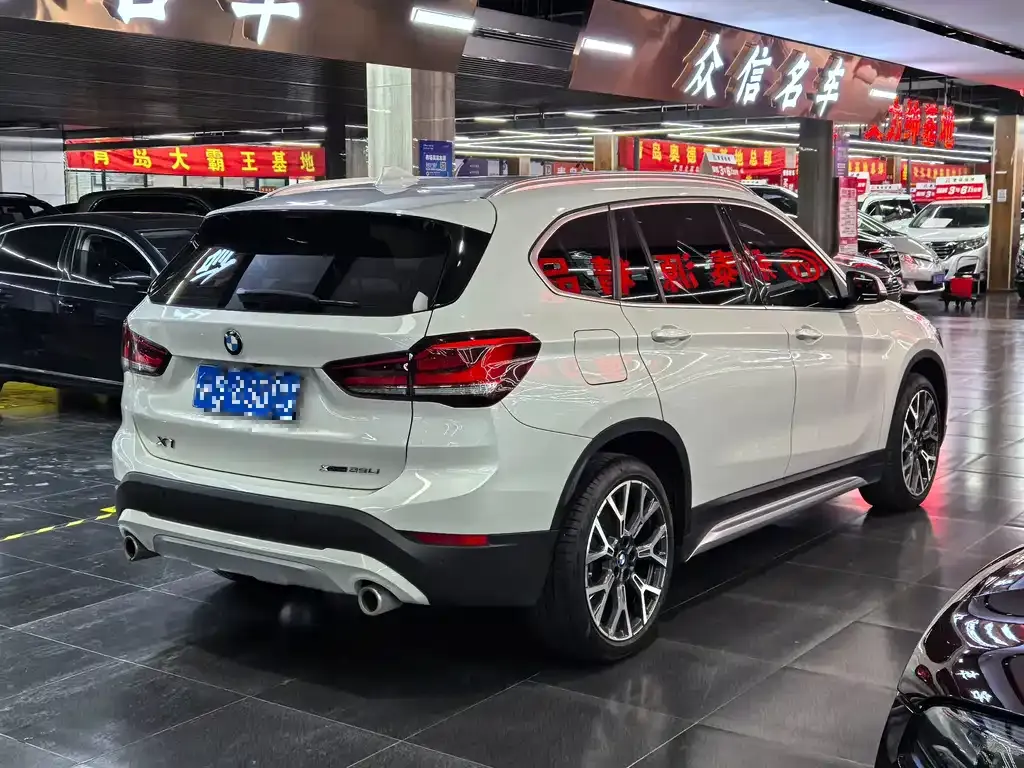 BMW X1 — фото 4