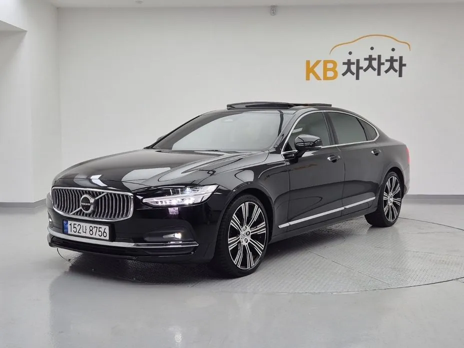 Volvo S90 — фото 1