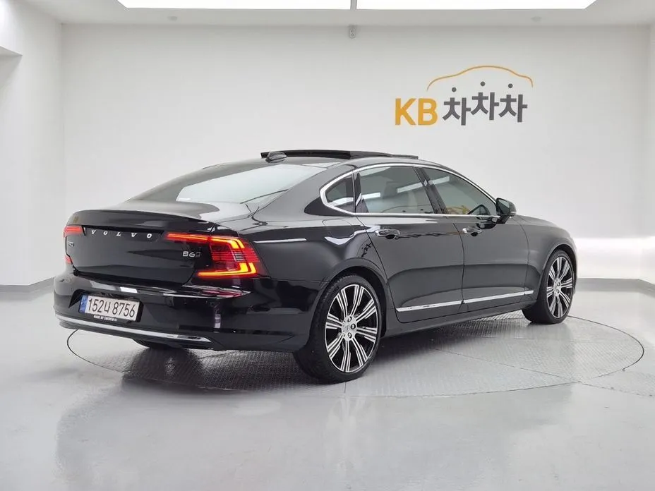 Volvo S90 — фото 8
