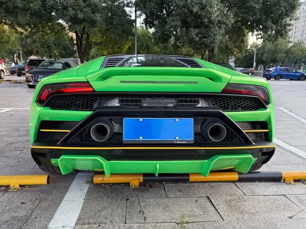 Lamborghini Huracan — фото 6