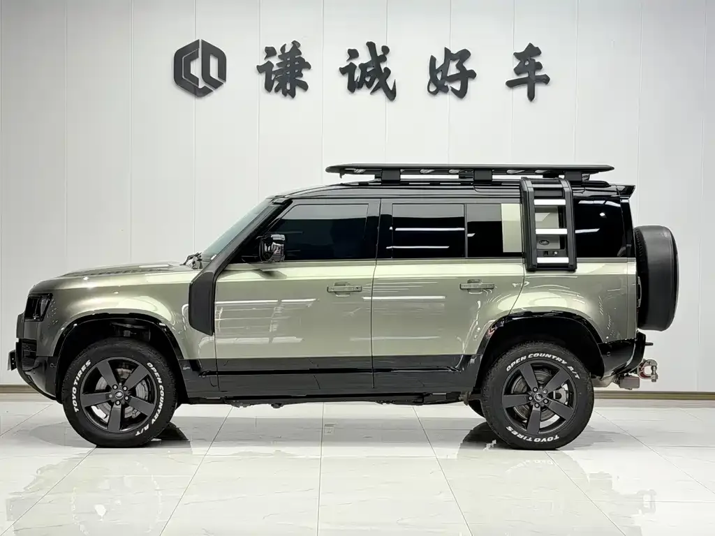 Land Rover Defender — фото 9
