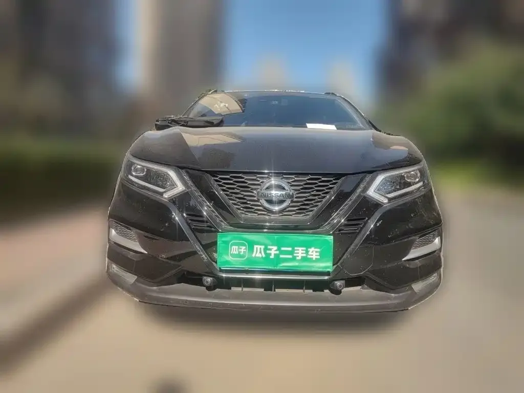 Nissan Qashqai — фото 2