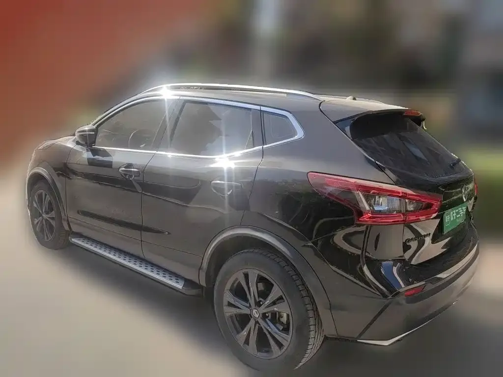 Nissan Qashqai — фото 4