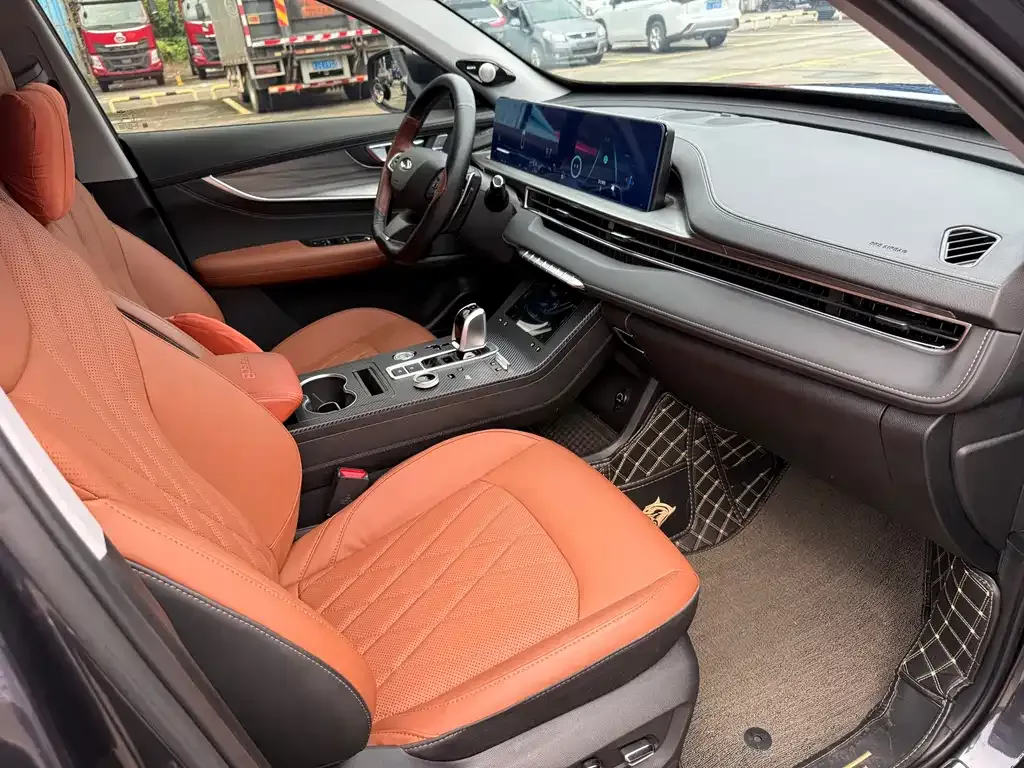 Chery Tiggo 8 PLUS — фото 10