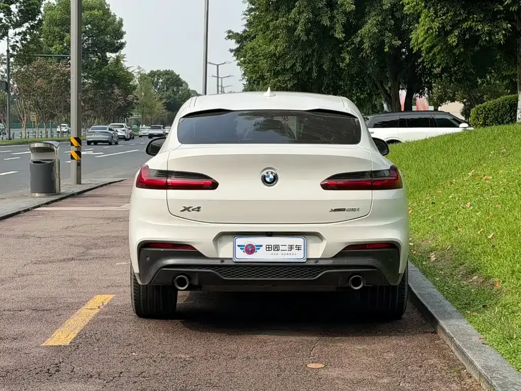 BMW X4 — фото 3