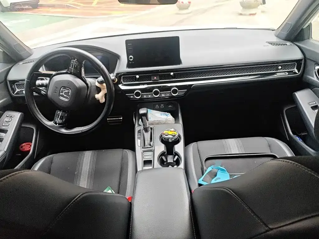 Honda Civic — фото 8