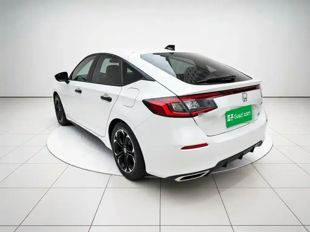 Honda Civic — фото 3