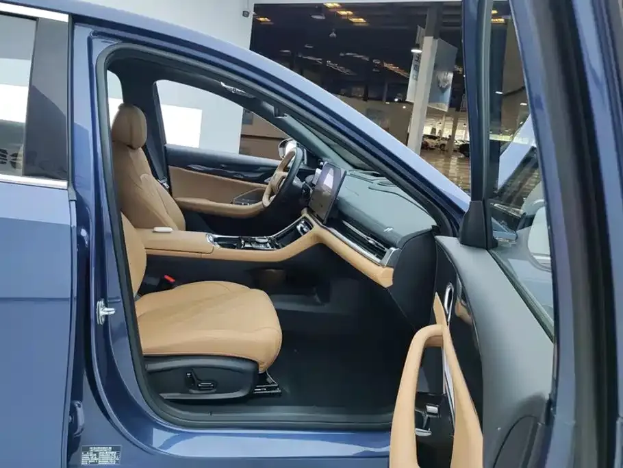 Geely Galaxy A7 EM — фото 9