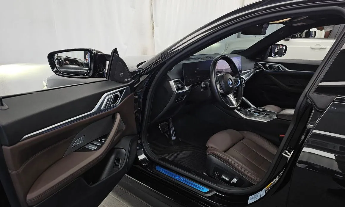 BMW i4 — фото 5