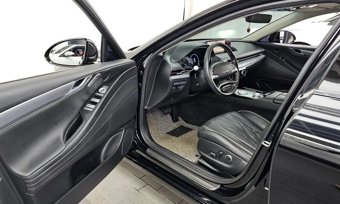Genesis G80 — фото 10