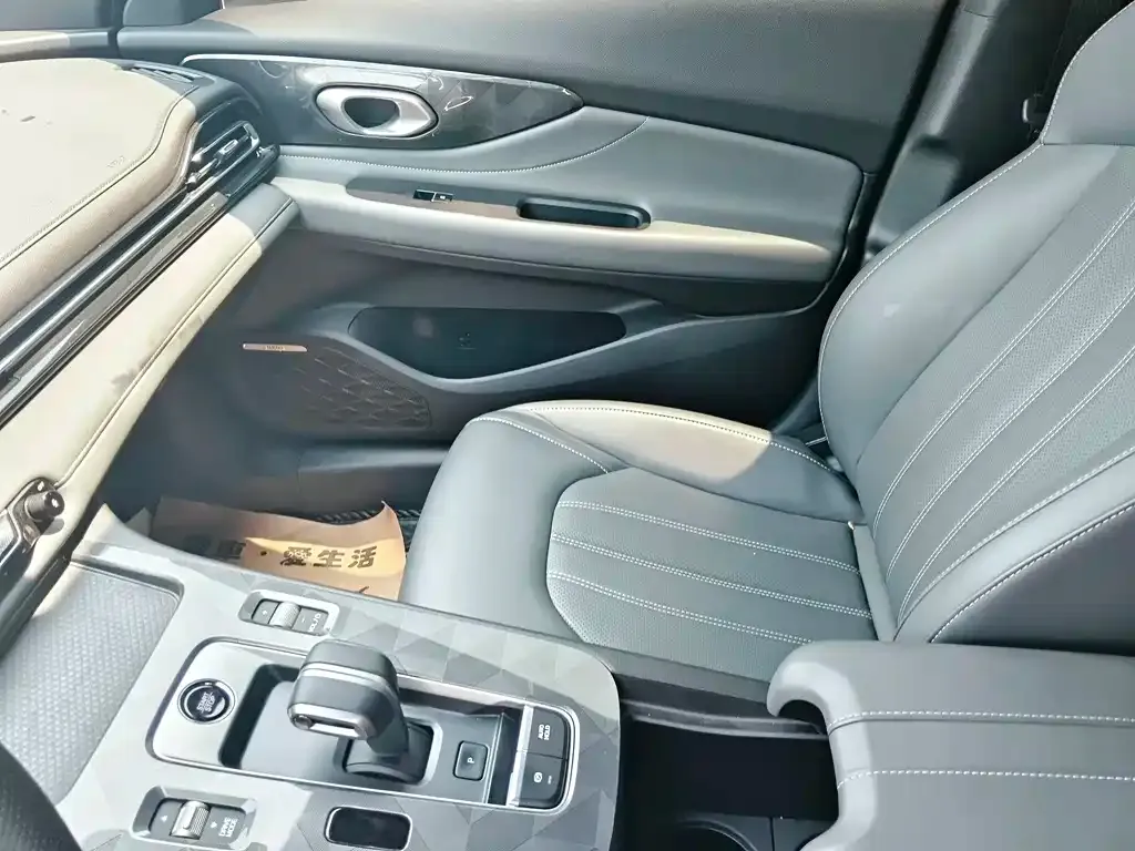 GAC Motor Shadow Leopard — фото 5