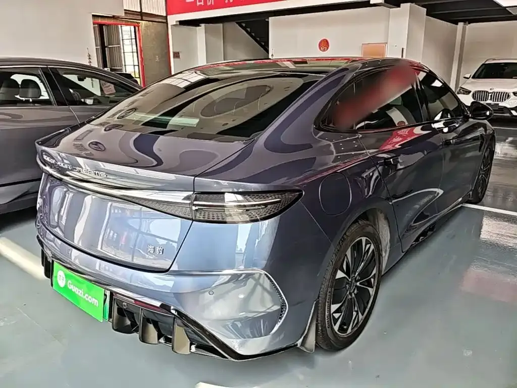BYD Seal — фото 7