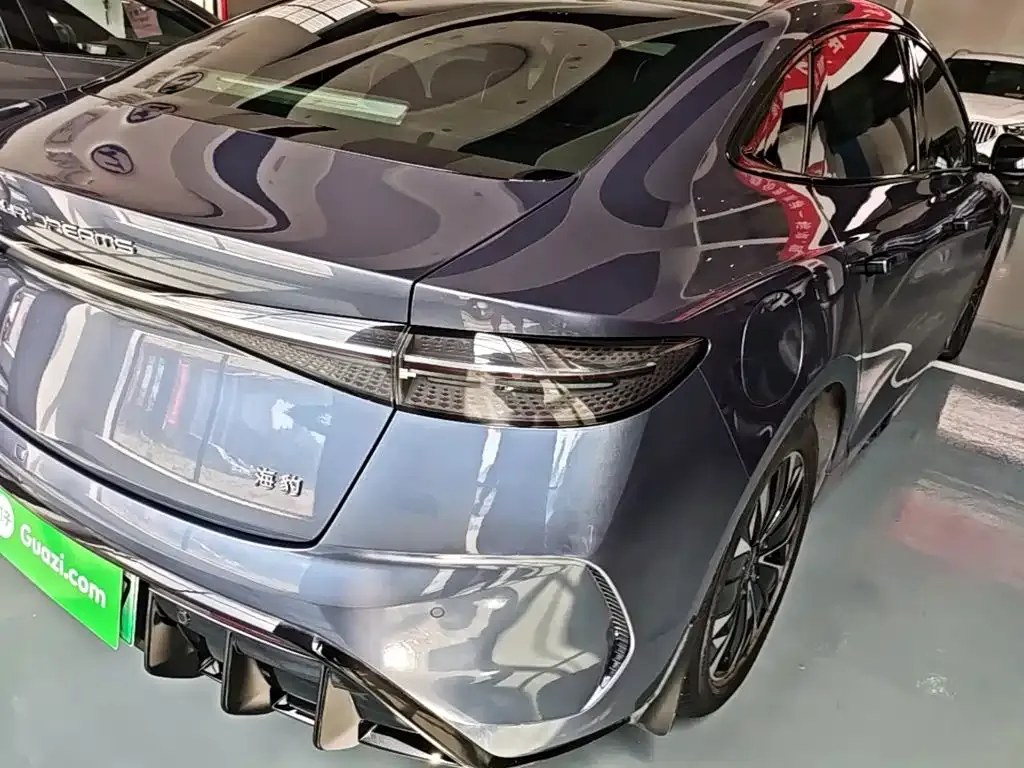BYD Seal — фото 9